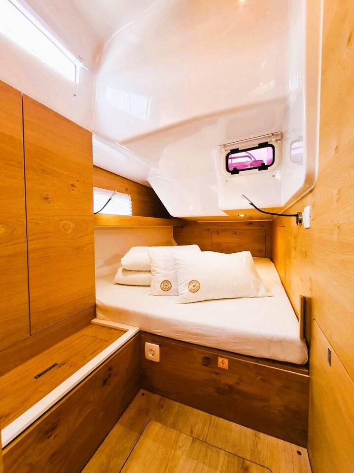 Elan Impression 45 First Edition