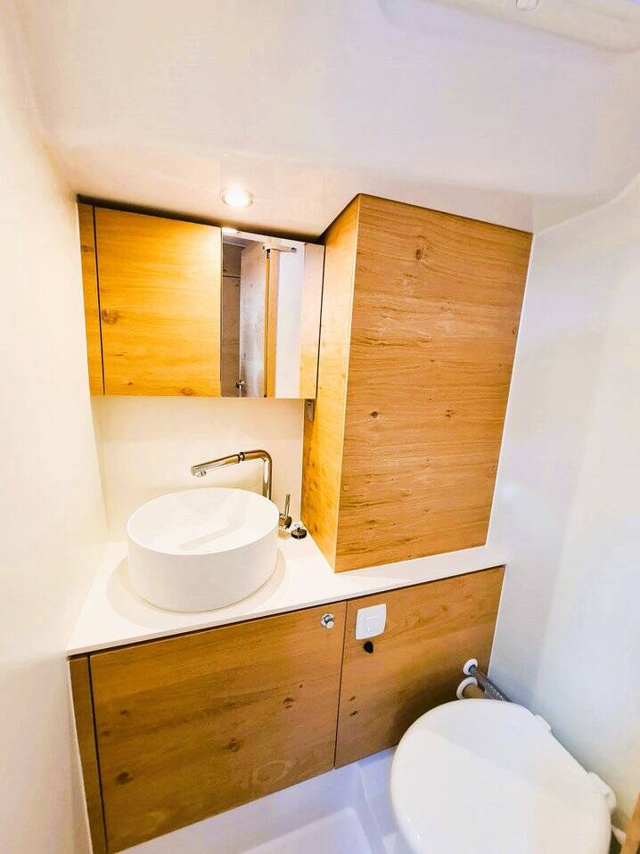 Elan Impression 45 First Edition